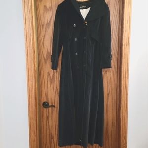 Retro Vintage 77 Originals Inc, New York, Dallas, Los Angeles full length coat